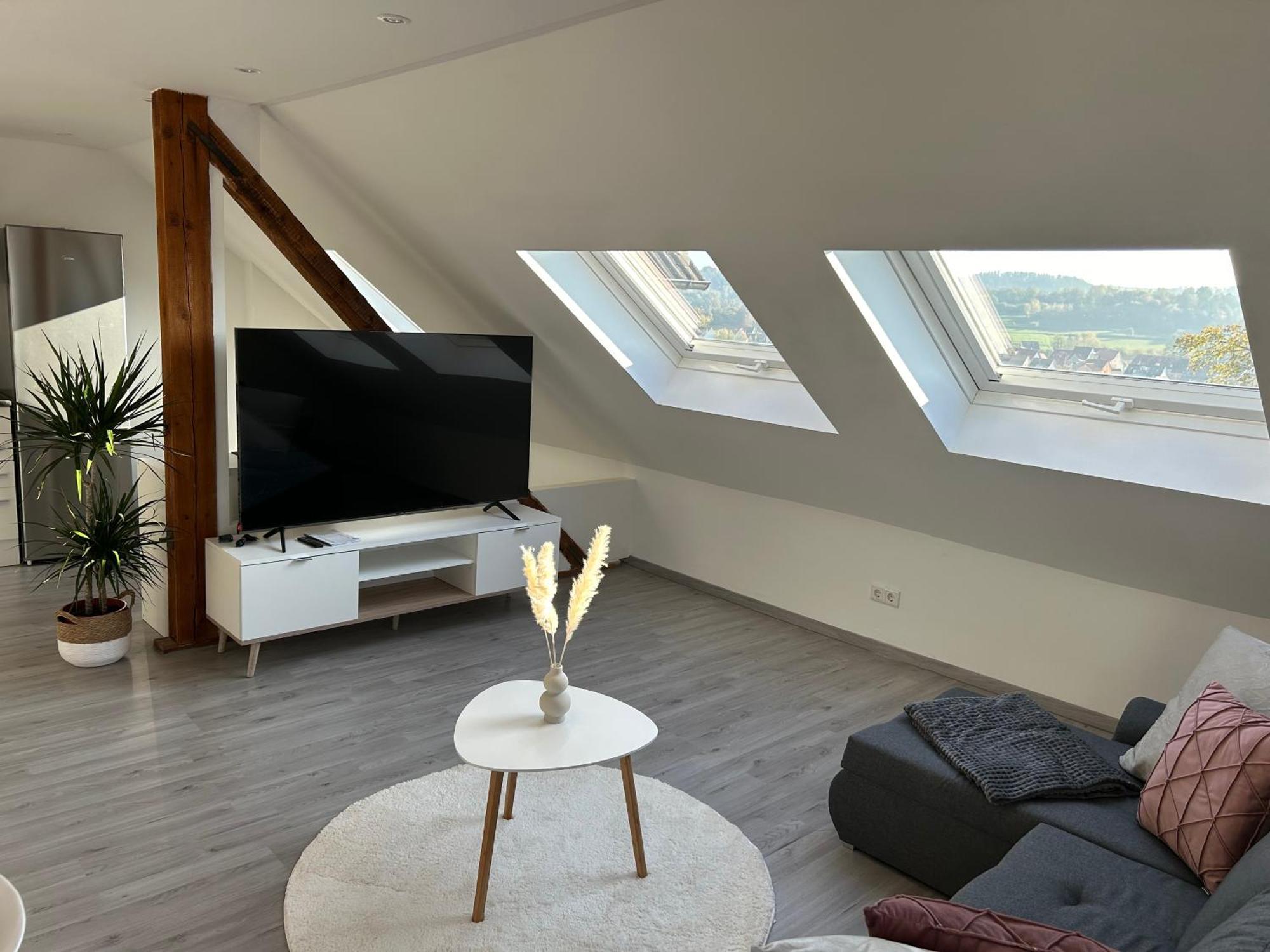 Schoene, Neu Renovierte Apartament Spalt